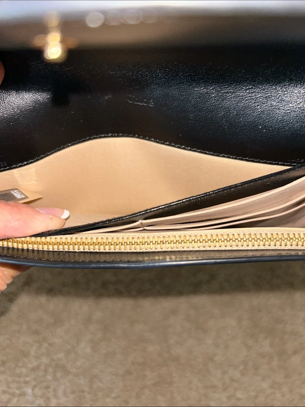 Chloe Black Leather Continental Wallet with Gold 'C' Hardware - Picture 8 of 16